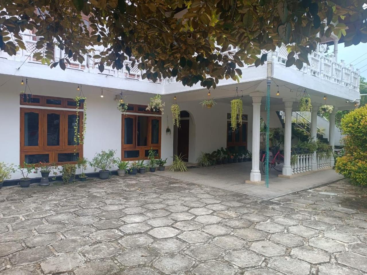 Jungle House Apartment Unawatuna Bagian luar foto